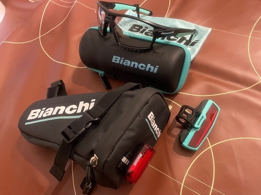 Bianchi OLTRE XR3 DISC メトロン5D ホイール抜き＋付属品 Bianchi OLTRE XR3 DISC メトロン5D ホイール抜き＋付属品