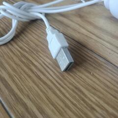 USB 電球の画像