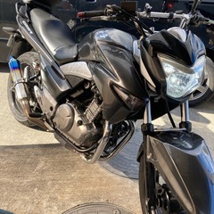GSR250  程度良し　静かめ新品社外マフラー　バーハン化で乗りやすい！の画像
