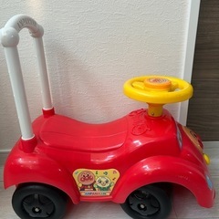 アンパンマン乗り物の画像