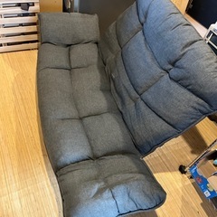 2人掛けソファーの画像