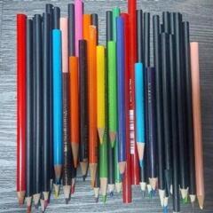色鉛筆の画像