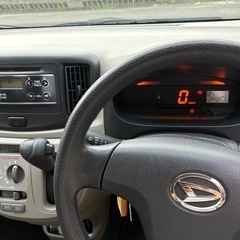 ダイハツミライースの画像