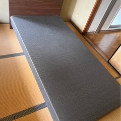 無料でさしあげます♡ シモンズ シングルベッドフレーム×2&マットレス×2のセット(1セットも可) Beautyrest selection Twin collection W98×L201H86cm ※直接お引取のみの現状渡しになります。2セットになりますが1セットの受け渡しも可になります。の画像