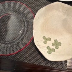 皿まとめ売りの画像