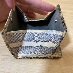 ヘビ革　コインケースの画像