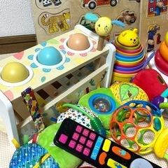 知育玩具　おもちゃ
セットの画像