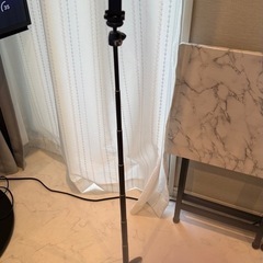 ※お渡し予定で調整中※【渋谷】スマホ三脚スタンド（Bluetoothのスイッチ機能付き）の画像