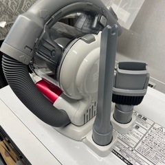 【中古】¥2,300  充電式コードレスクリーナー　【IH95】の画像