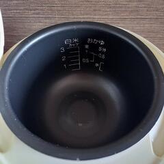 【お譲り】炊飯器 3合炊きの画像