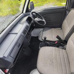 アクティトラック　距離少な目　エアコン無　パワーステアリング無　2WD 5速の画像