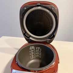 TOSHIBA 炊飯器
の画像