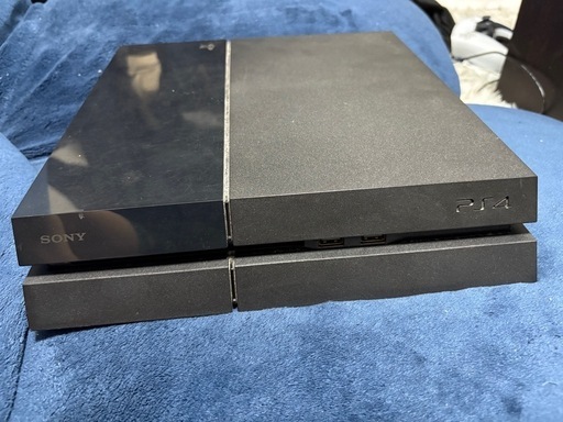 ps4 本体 ソフトセット (早い者勝ち
)
