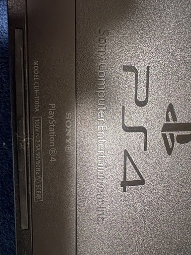 ps4 本体 ソフトセット (早い者勝ち
)