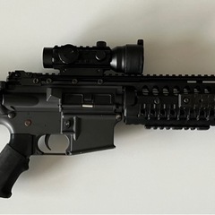 電動ガンM4 Sシステム ドットサイト・多弾装マガジン3本・バッテリー・充電器付の画像