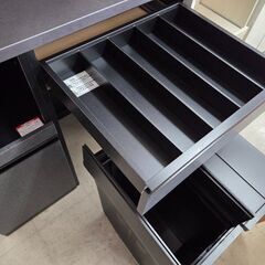 J8574 【リユースのサカイ柏店】 NITORI ニトリ キッチンボード リガーレ100KB ゴミ箱2個付き クリーニング済み　参考価格：104,000円の画像