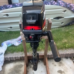 船外機
マーキュリー5馬力2ストの画像