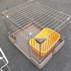 ペット用　小型ケージ　猫ケージ　段ボールストッカーの画像