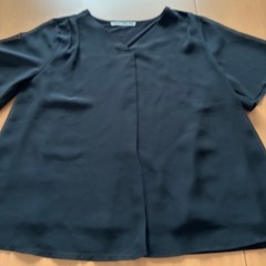 カットソー　ブラウス　サイズL ブラックの画像