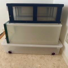 衣装ケースの画像