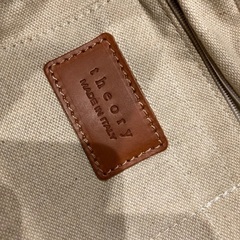 theoryセオリー🔴大きなバッグの画像