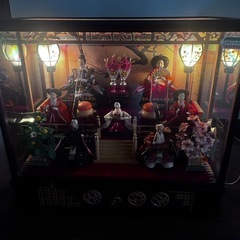 雛人形　
（専用ガラスケース付）の画像