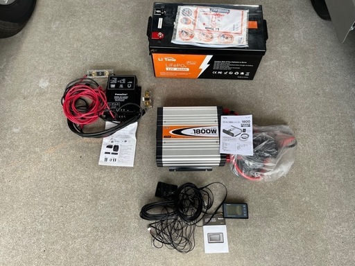 Li Time大型バッテリーと走行充電器のセット