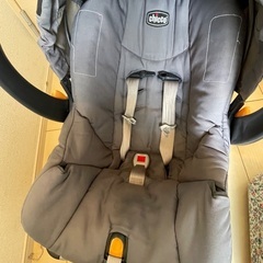 Chicco KeyFit30 チャイルドシート&ベースセットの画像