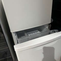 冷蔵庫と洗濯機の画像