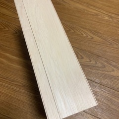 木の箱の画像