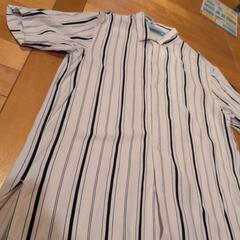 未使用品★シャツ　Мの画像