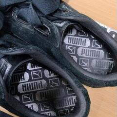 0825-579 PUMA suede 22.5の画像