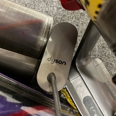ダイソンV10掃除機の画像