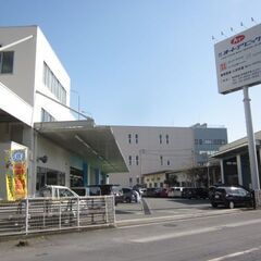 【高時給1,580円】大手工場での搬入作業！！★夜勤・早朝シフト選択OK！の画像