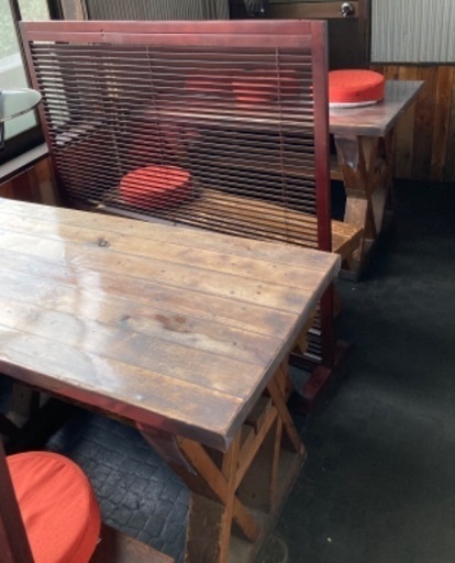 オーダーメイド日本製ダイニングセット（ベンチＸ４・テーブルＸ２）