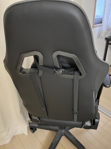 ゲーミングチェア