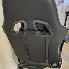 ゲーミングチェアの画像