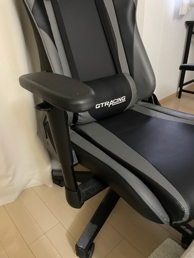 ゲーミングチェア