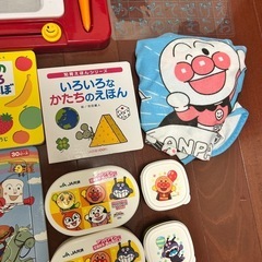 アンパンマン　おえかきボード　パズル　絵本　お弁当箱などの画像