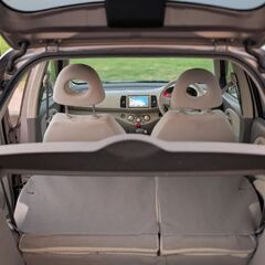 Nissan March の画像