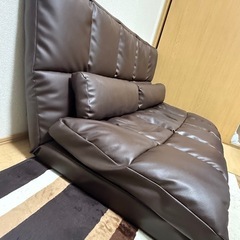 【商談中です】ソファー　2人用　ロータイプ　引き取り限定の画像