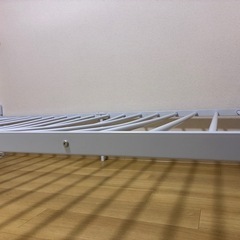 【使用1年】セミダブル　ベッドフレーム　の画像