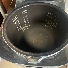 炊飯器の画像