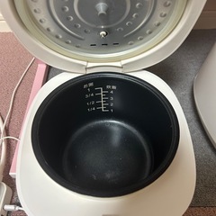 炊飯器の画像