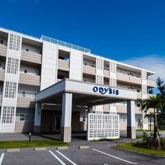 小規模リゾートホテルの飲食部門責任者（沖縄県恩納村）の画像