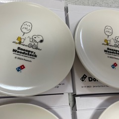 新品未使用　スヌーピー　皿×4 トートバッグセットの画像