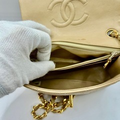 【鑑定済】CHANEL シャネル ミニマトラッセ ラムスキン ベージュ カード シールあり(1番台)の画像
