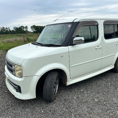 美車！日産 キューブ ライダーオーテック！4WD！の画像