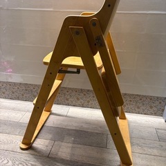 カトージ　ベビーチェアの画像