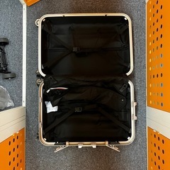 キャリーケース　7泊用　レジェンドウォーカー　の画像